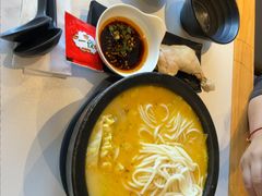 -鸡汤过桥·过桥米线