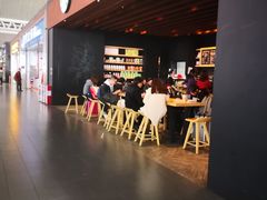 -星巴克(广州南站A18检票口楼上)