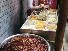 自助取餐区-三兄弟高炉烧饼