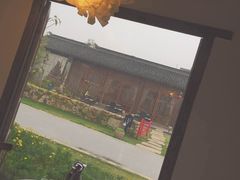 -田园东方蜜桃村的田野营地