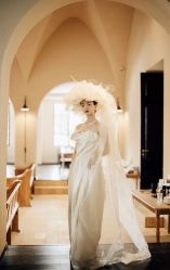 点击看大图 -GODDESS WHITE婚纱礼服(鹏城动力大厦店)