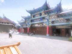 -隔壁老王·家常云南菜(花巷店)