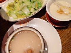 -爱碗亭·鲜炒湖南菜(壹城中心店)