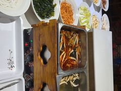 -百荷园蔬食自助餐厅(德辉广场店)