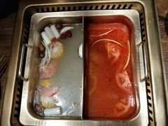 -东巴人鱼豆花火锅(幸福街店)