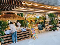 -老乡鸡(上海白玉兰广场店)