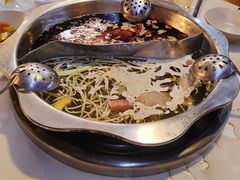 -储奇门鳝鱼火锅(总店)