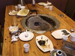 -山妹子铁锅炖