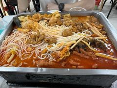 -在巷子里的烤肉店·螺蛳粉烤鱼·牛蛙(和美城店)