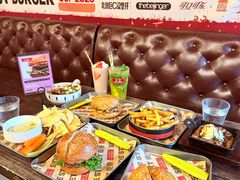 -Side Street街旁(交道口店)