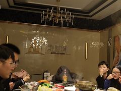 -聚会山庄·派对会议团建别墅轰趴馆(中兴和园店)