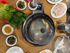 -濠轩阁特色生蚝火锅总店