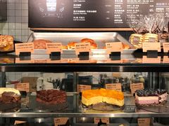 -Wagas沃歌斯(百盛优客店)