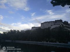 -宗角禄康公园