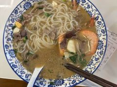 -邱芳粉店(迎宾大道旗舰店)