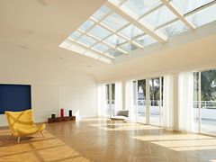 -燕庭·纯燕窝·甜品下午茶(南京西路店)