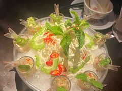 -大头虾越式风味餐厅(光明广场店)