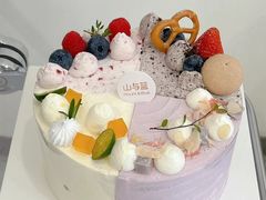 -山与蓝蛋糕(勒泰店)