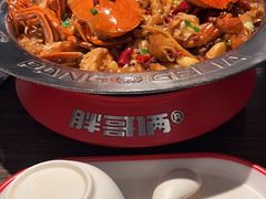 -胖哥俩肉蟹煲(湖滨银泰in77店)