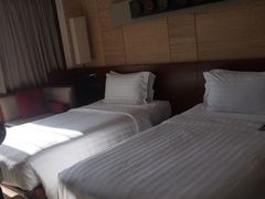 -三亚湾海居铂尔曼度假酒店