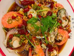 -老东镇啤酒屋海鲜加工·蒸汽海鲜·海鲜烧烤(台东店)