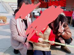 -淄博花灯齐彩城