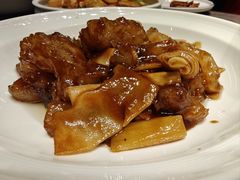 -闫府私房菜·老字号(恒隆店)