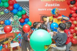 -MINI MARS KIDS CLUB亲子家庭中心(长宁天山店)