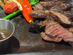 -米德维奇俄式西餐厅(西六道街店)