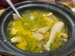 -品鲜村农家菜·阳澄湖大闸蟹(总店)
