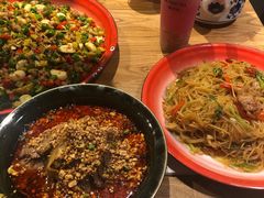 -先启半步颠小酒馆(常熟万达广场店)