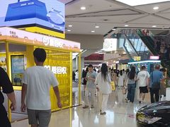 -万达广场(南昌红谷滩店)