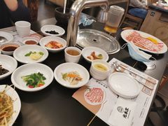 -韩屋韩国料理(天山路店)