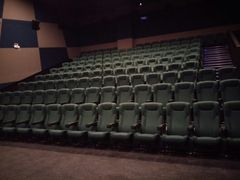 -海盛博地国际影城