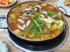 牛肉八爪鱼火锅-喜来苑