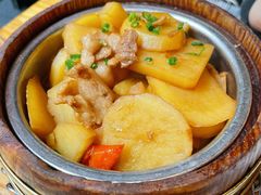 毕加索土豆-苹果树下艺术餐厅(宋庄店)