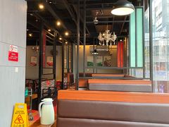 大堂-六合里雄记汕头牛肉火锅(东门店)