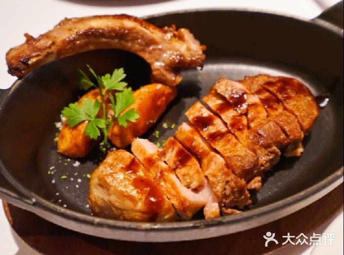 台中老饕牛排- MEATGQ STEAK 橡木炙烤牛排馆