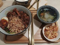 无敌卤肉饭-春风·有糖(崇宁路店)