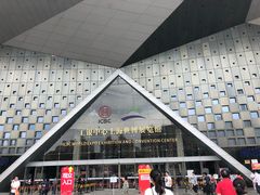 -东浩兰生上海世博展览馆