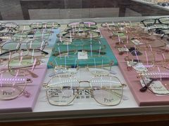 -明月眼镜(三坝店)
