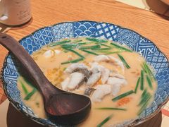 -荣家黄鱼面(前滩太古里店)