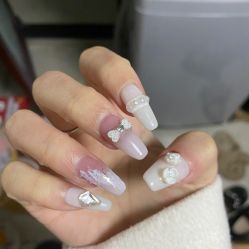 -UGIRL有个美甲