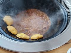 -锅老头海鲜铁锅炖