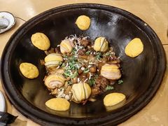 小笨鸡-万里闯关东铁锅炖菜馆(高新旗舰店)