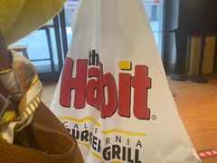 -The Habit Burger Grill 哈比特汉堡(复兴soho店)
