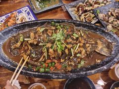 -老东镇啤酒屋海鲜加工·蒸汽海鲜·海鲜烧烤(台东店)