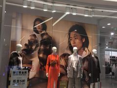 -H&M(华润万象城店)