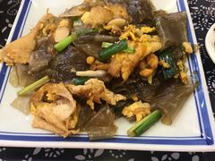 -八两八金·莱芜特色炒鸡(市南漳浦路店)