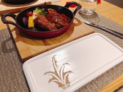 脆皮秘汁鸡排-香樟花园法式铁板烧(恒隆广场店)